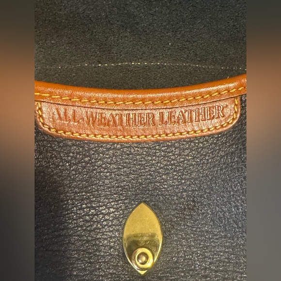 Dooney & Bourke - Calvary Body Bag/Belt Bag Navy Vintage - EUC R74 - Picture 11 of 15